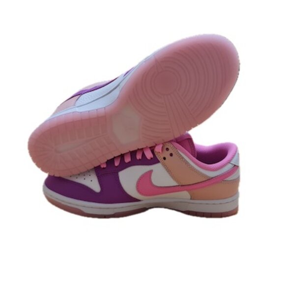 NIKE ID DUNK LOW. Size M 8 / W 9.5 (FJ2253-307) - Picture 4 of 5